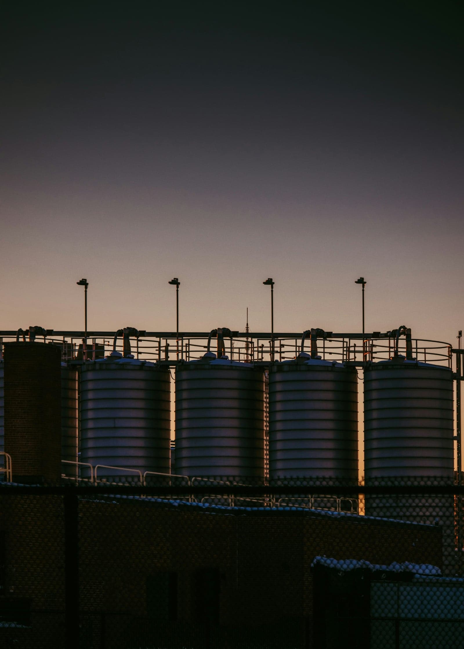 Commodities Hedging & Speculation